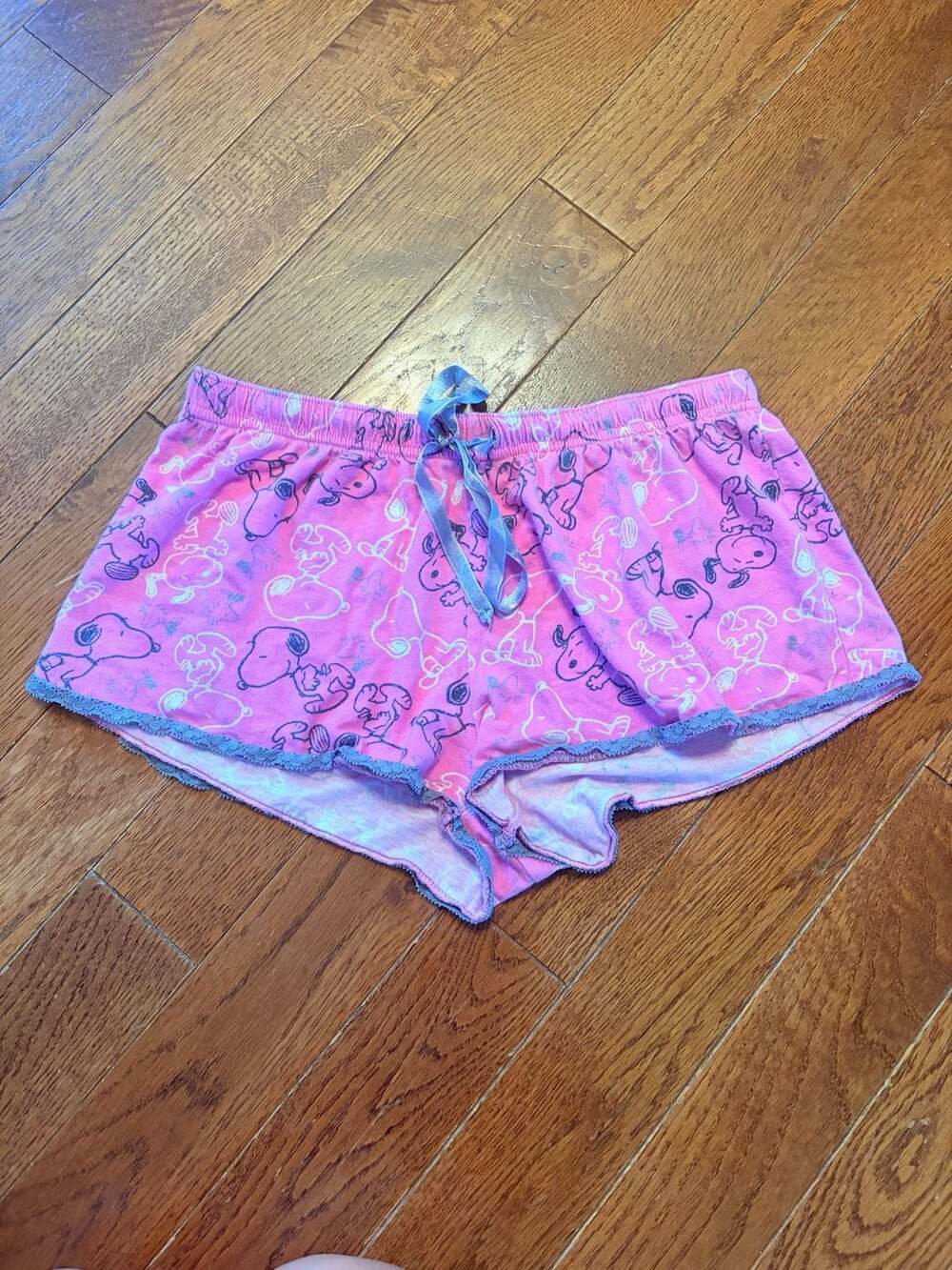 snoopy shortie shorts loungewear